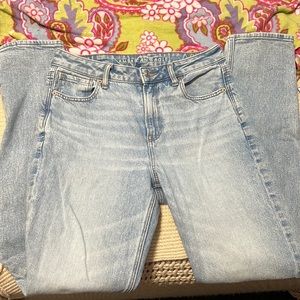 NWOT AE Strigid Mom Jean